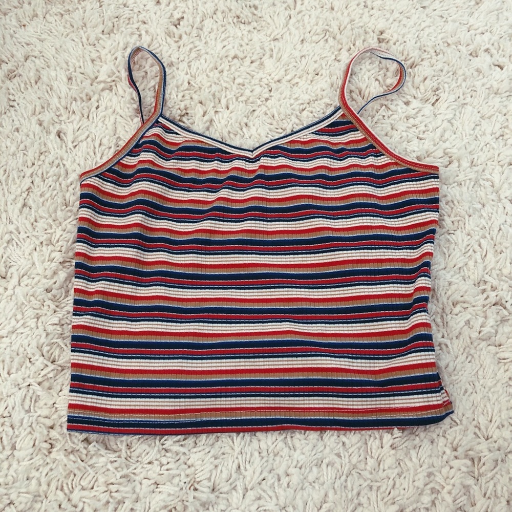 tank top with horizontal stripes v neck line